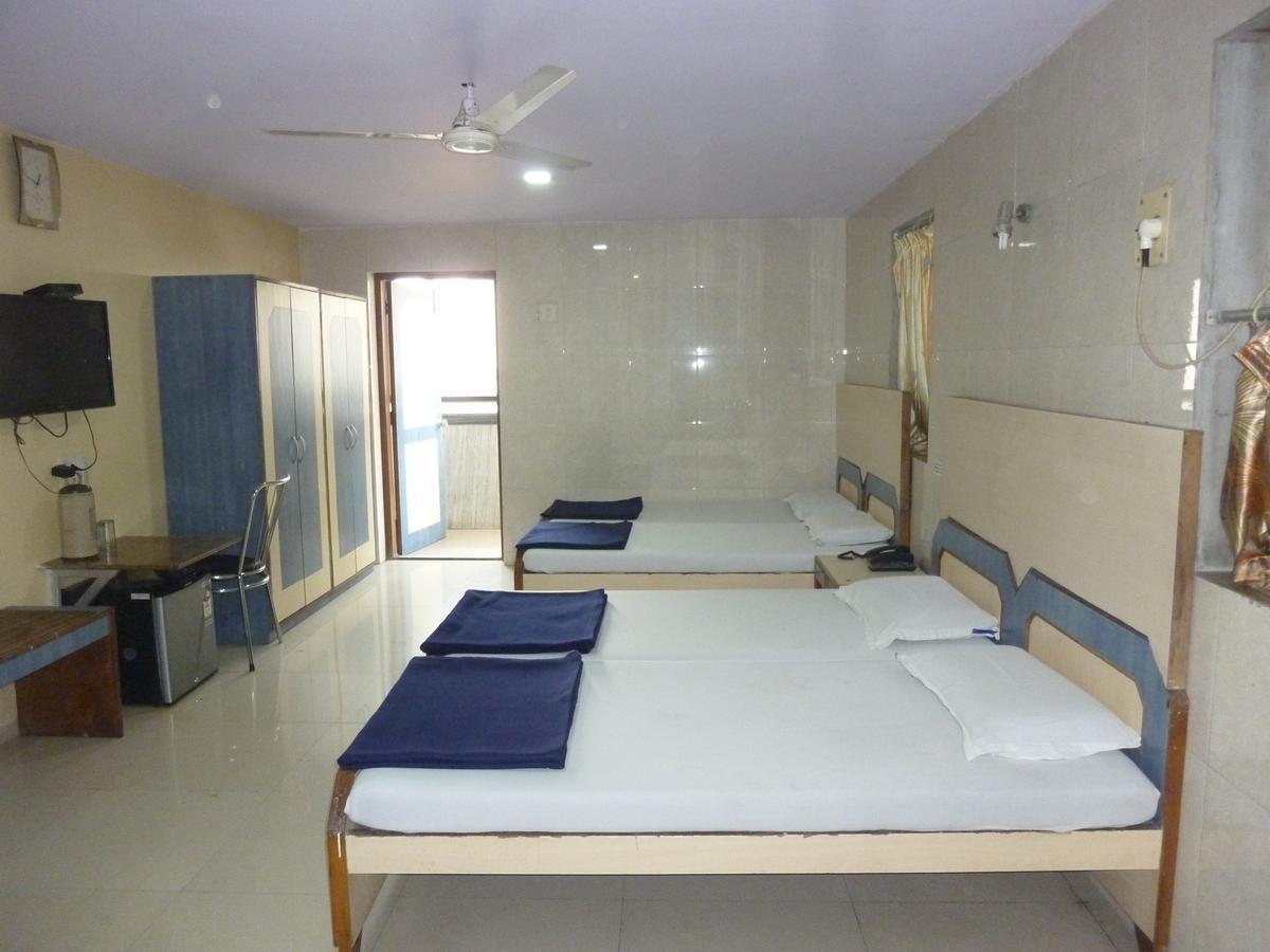 Hotel Stars Mumbai Zimmer foto