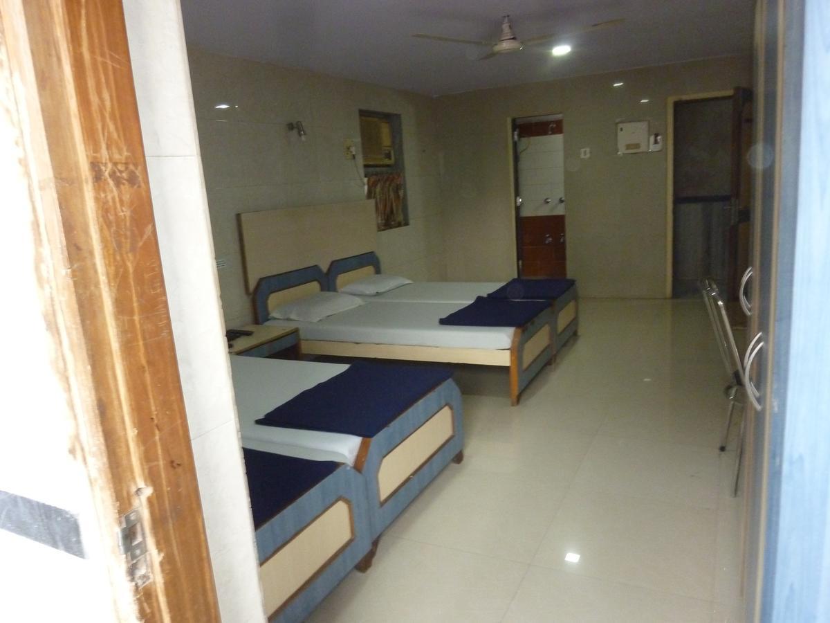 Hotel Stars Mumbai Zimmer foto