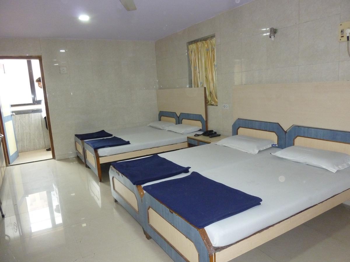 Hotel Stars Mumbai Zimmer foto